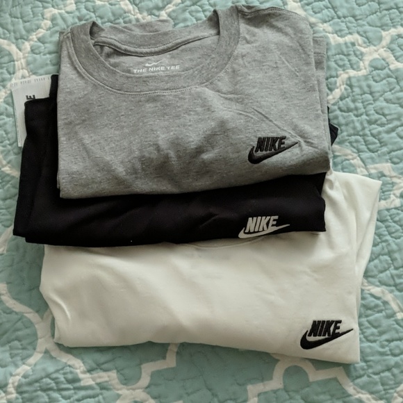 Nike Other - Nike shirts